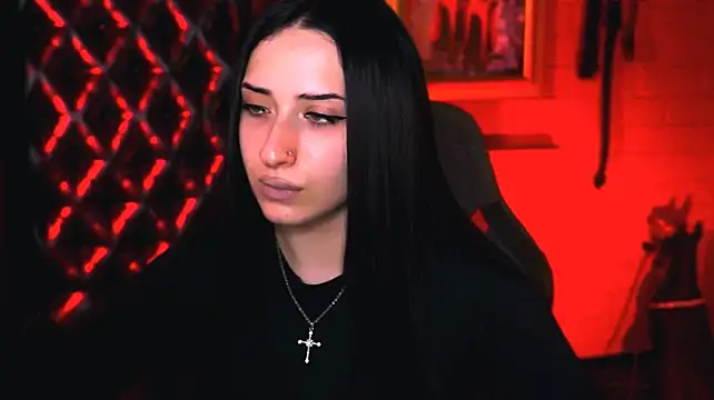 دردشة MonicaLowes الجنسية المباشرة