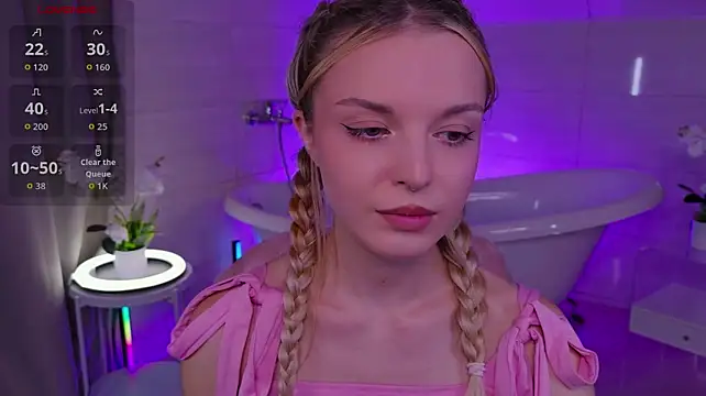 Онлайн чат XXX Reychellle