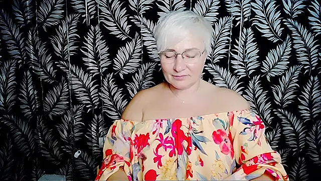 Chatroom XXX en direct de Olivia_playful