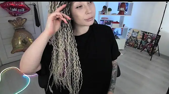 Chat +18 de HoneySallyMoore ao vivo