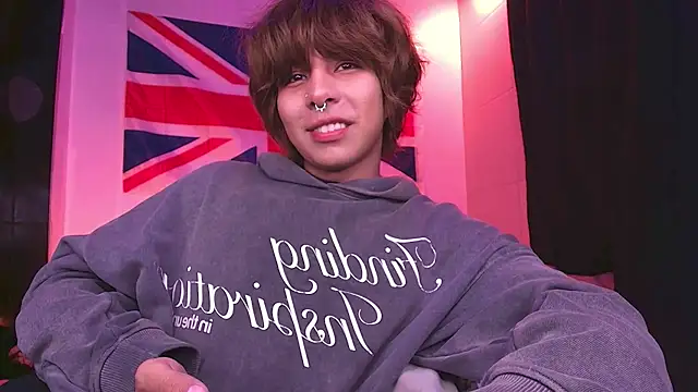 Aronn_44のライブXXXチャット