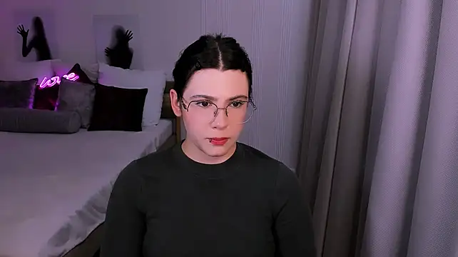StellaDarks' Live XXX Chat