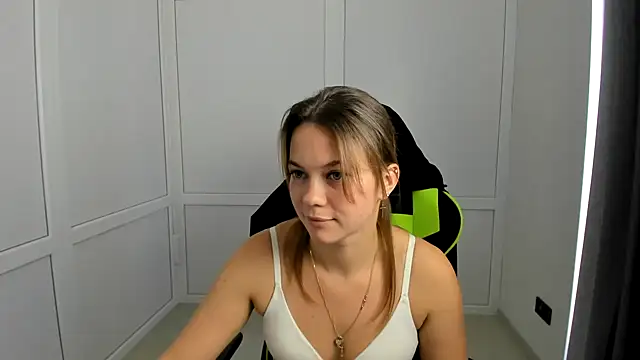 Онлайн чат XXX TessaSpring