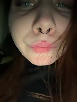 SlavicCandy লাইভ XXX চ্যাট