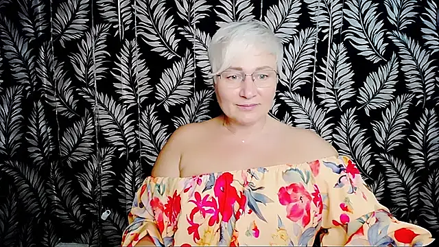 Chat +18 de Olivia_playful ao vivo