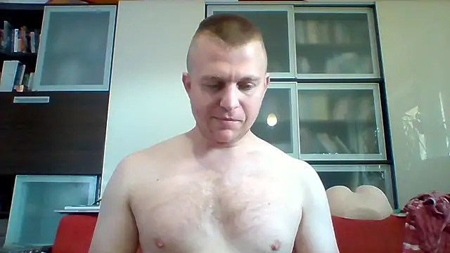 XXX chat uživo modela Matttthees