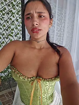 Lorena_Mcfly - WALK ARROUND NAKED + Toy control x2mn🕹️