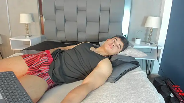 Živý XXX chat Charlie___Musk