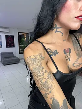 Nella_Dolls 라이브 XXX 채팅