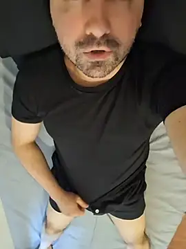 JuanPeter Adlı Modelin Canlı XXX Sohbeti