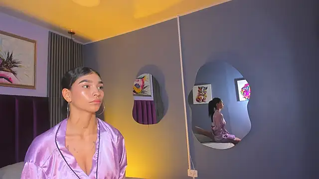 LauraAristizabal Adlı Modelin Canlı XXX Sohbeti
