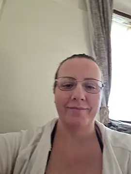 Goodass7's Live XXX Chat