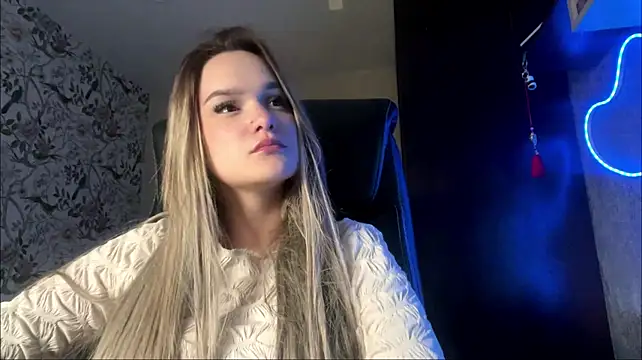 Chat XXX ao vivo de HarrietBunner