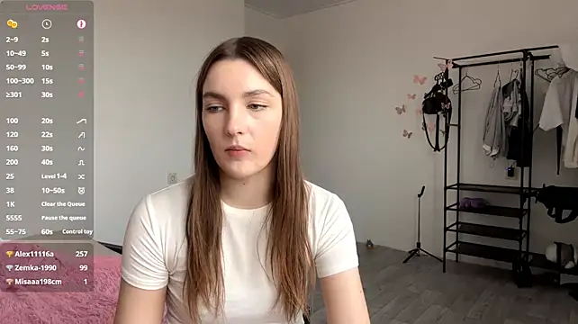 JuleCawoodn Live XXX chat