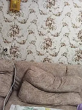 Alisaa15 Adlı Modelin Canlı XXX Sohbeti