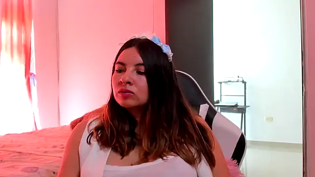 Chat +18 de __Emma__11__Lecat_ ao vivo