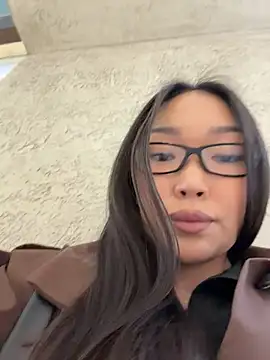 trytomakememoam Chat XXX in diretta