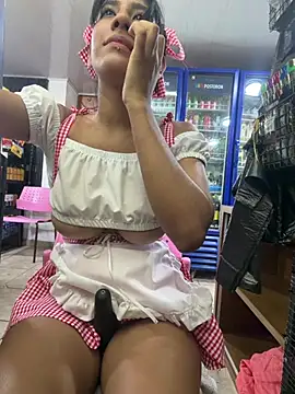 Czat XXX na żywo – Violet_rousse7