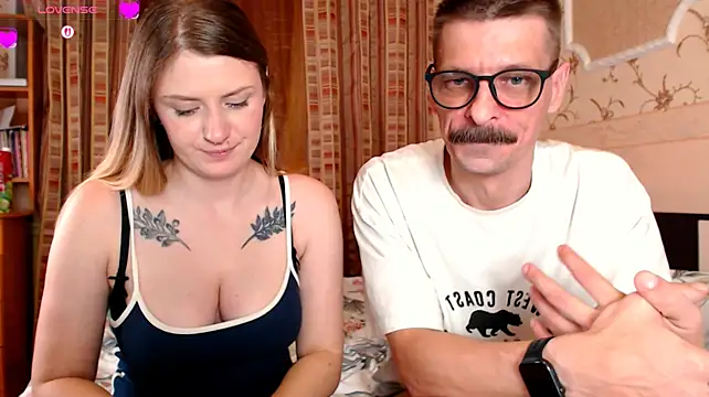 CozyCurves – Naživo XXX chat