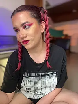 צ'אט XXX בשידור חי של NikkiNix