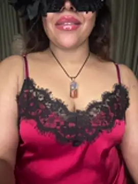 XXX chat uživo modela Zaralanson