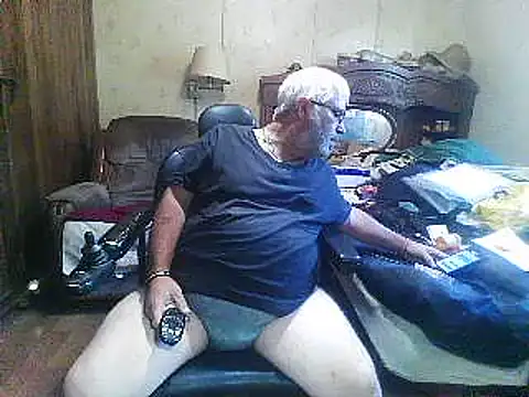 hearseguy77's Live XXX Chat