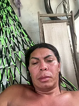 Chat XXX en directo de Bellatrans__