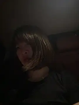 littleqiun Live XXX chat