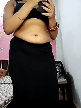 o_yes_bhabhi's Live XXX Chat