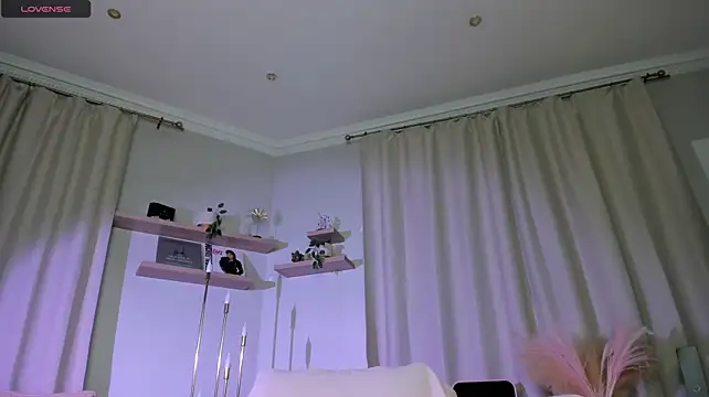 Lova_Rane 라이브 XXX 채팅