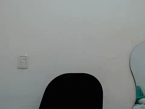 Elgatoloco11's Live XXX Chat
