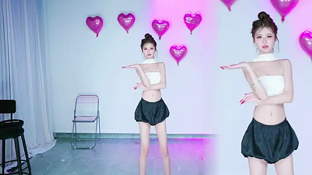 XXX chat uživo modela YY-101