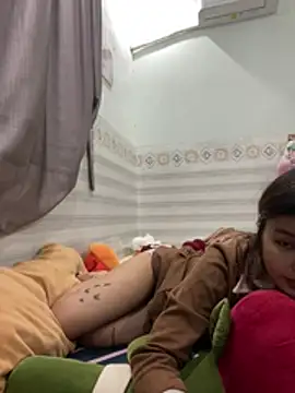 Chat XXX Live _AnneMia_