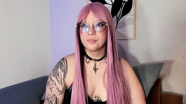 HannahSkies' Live XXX Chat