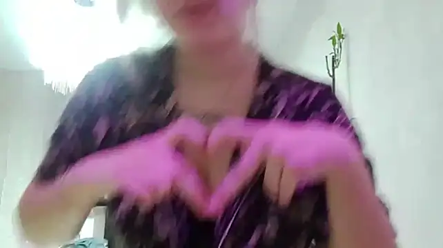 IsaWhitton Live XXX Chat