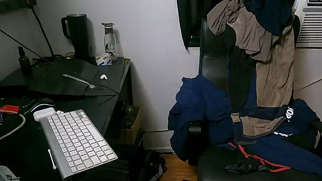 leanjamesdean Show in webcam
