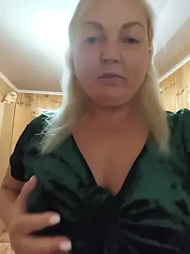 White-Chocolatte's Live XXX Chat