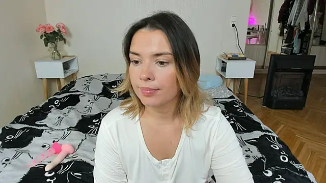 BrightDani 라이브 XXX 채팅
