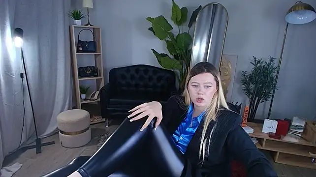 CelestineMauriac Live XXX-chat