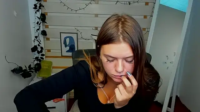 Josephine_Kiss' Live XXX Chat