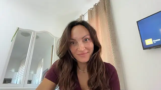 XXX chat uživo modela Erelvona