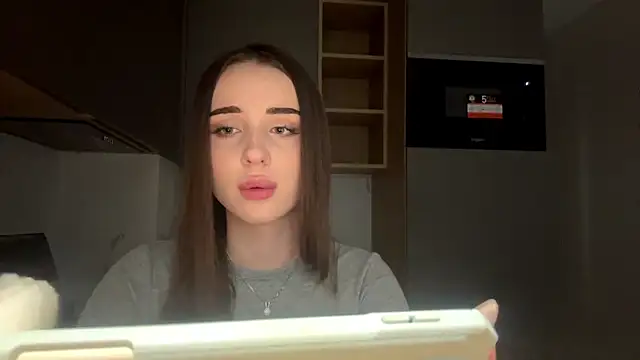 dianaluves1 – Live XXX-chat