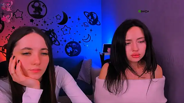 Онлайн чат XXX bella_dorn