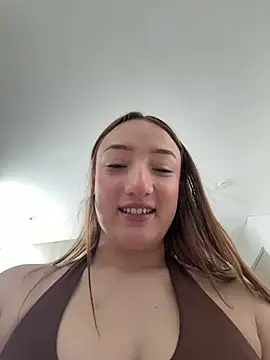 Chat XXX ao vivo de Valery_Salmons