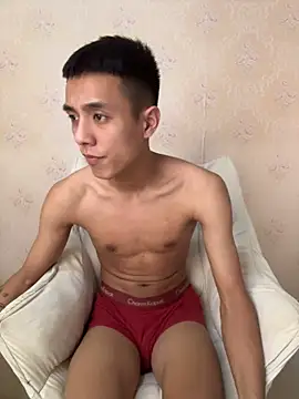XiaoLin-01 Adlı Modelin Canlı XXX Sohbeti