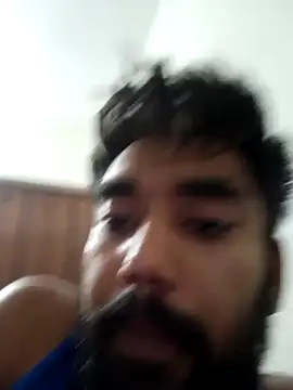 Chat XXX ao vivo de dhruvplayboy