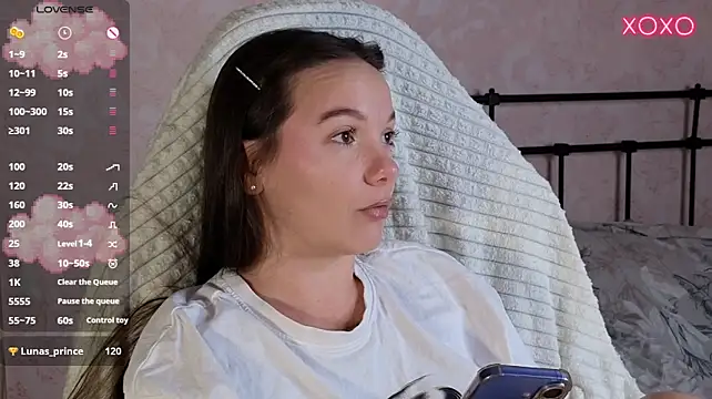 lil_luna_x Chat XXX in diretta