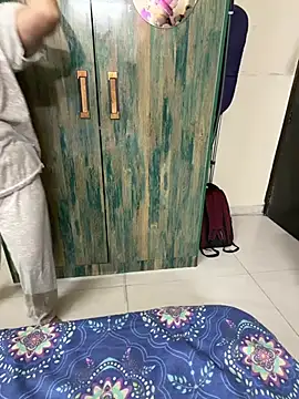 Show webcam de Riya_bhabhi_1