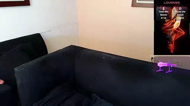 hairyncuteass Live XXX-chat