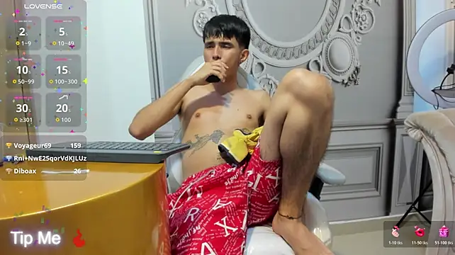 XXX chat uživo modela Elioth_18